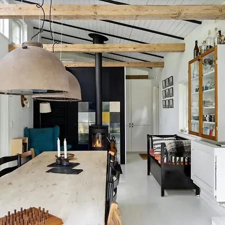 Classic Gem In Near The Water Hébergement de vacances *