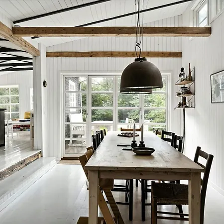 Classic Gem In Near The Water * Hornbæk