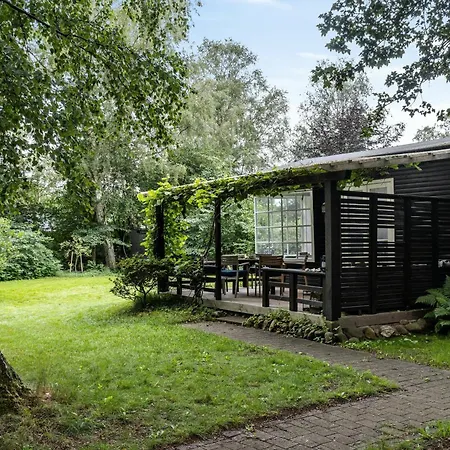 בית נופש Classic Gem In Near The Water Hornbæk